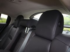 2012款 3.7L AT 标准版5座