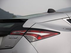 2012款 3.7L AT 标准版5座