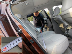 2012款 3.7L AT 标准版5座