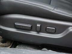 2012款 3.7L AT 标准版5座