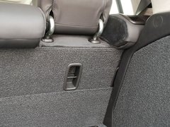 2012款 3.7L AT 标准版5座