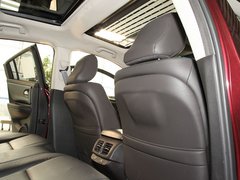 2012款 3.7L AT 标准版5座