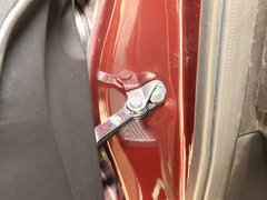 2012款 3.7L AT 标准版5座