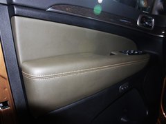 2011款 3.6 自动 70周年限量版 5座