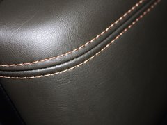 2011款 3.6 自动 70周年限量版 5座