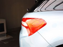 2012款 1.6T 自动 雅致版 5座