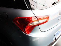 2012款 1.6T 自动 雅致版 5座
