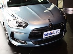 2012款 1.6T 自动 雅致版 5座