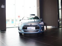 2012款 1.6T 自动 雅致版 5座