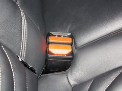 2012款 1.6T 自动 雅致版 5座