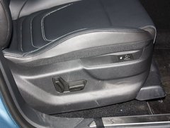 2012款 1.6T 自动 雅致版 5座