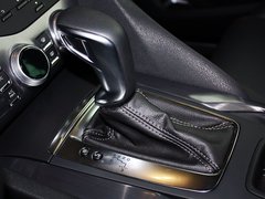2012款 1.6T 自动 雅致版 5座