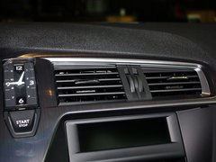 2012款 1.6T 自动 雅致版 5座
