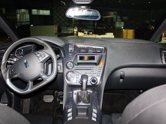 2012款 1.6T 自动 雅致版 5座