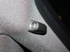 2012款 1.6T 自动 雅致版 5座
