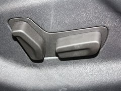2012款 1.6T 自动 雅致版 5座