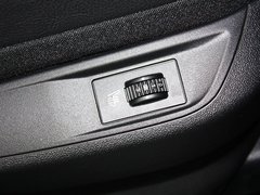 2012款 1.6T 自动 雅致版 5座