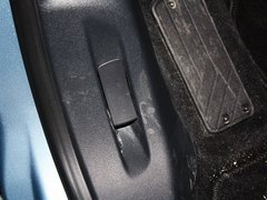 2012款 1.6T 自动 雅致版 5座