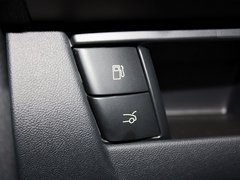 2012款 1.6T 自动 雅致版 5座