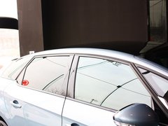 2012款 1.6T 自动 雅致版 5座