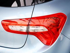 2012款 1.6T 自动 雅致版 5座