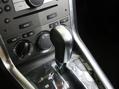 2011款 2.4L 自动 四驱豪华版 5座