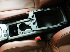 2011款 2.4L 自动 四驱豪华版 5座