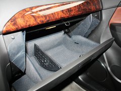 2011款 2.4L 自动 四驱豪华版 5座