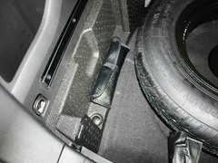 2011款 2.4L 自动 四驱豪华版 5座