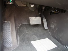 2011款 2.4L 自动 四驱豪华版 5座