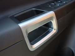 2011款 2.4L 自动 四驱豪华版 5座