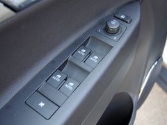 2011款 2.4L 自动 四驱豪华版 5座