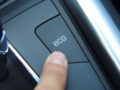 2011款 2.4L 自动 四驱豪华版 5座