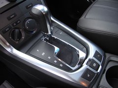 2011款 2.4L 自动 四驱豪华版 5座