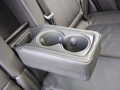 2011款 2.4L 自动 四驱豪华版 5座