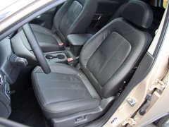 2011款 2.4L 自动 四驱豪华版 5座