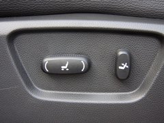 2011款 2.4L 自动 四驱豪华版 5座