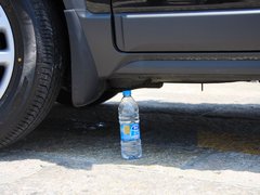 2011款 2.4L 自动 四驱豪华版 5座
