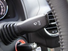 2011款 2.4L 自動(dòng) 四驅(qū)豪華版 5座