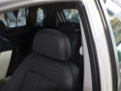 2011款 2.4L 自动 四驱豪华版 5座