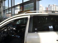 2011款 2.4L 自动 四驱豪华版 5座