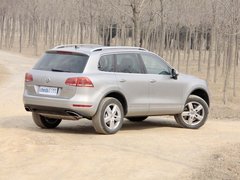 2011款 V6 TSI 混动豪华版 5座