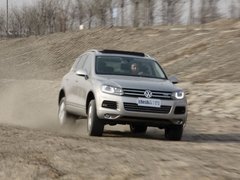 2011款 V6 TSI 混动豪华版 5座