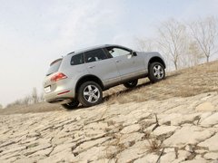 2011款 V6 TSI 混动豪华版 5座
