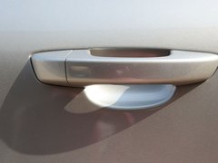 2011款 V6 TSI 混动豪华版 5座
