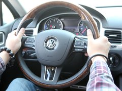 2011款 V6 TSI 混动豪华版 5座