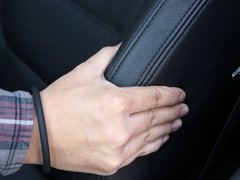 2011款 V6 TSI 混动豪华版 5座