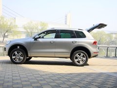 2011款 V6 TSI 混动豪华版 5座