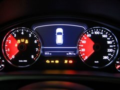 2011款 V6 TSI 混动豪华版 5座