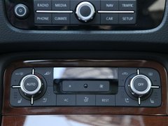 2011款 V6 TSI 混动豪华版 5座